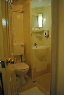 Guilford House Hotel
