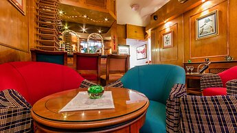 Hotel La Place