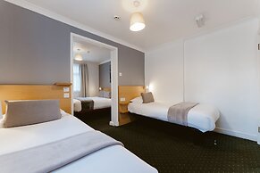 Star Hotel