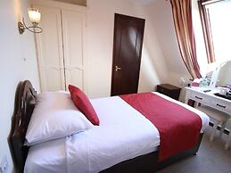 Pilgrims Hotel
