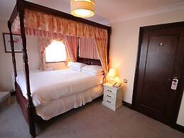 Pilgrims Hotel