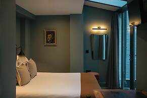 Georgian House Hotel