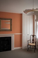Georgian House Hotel