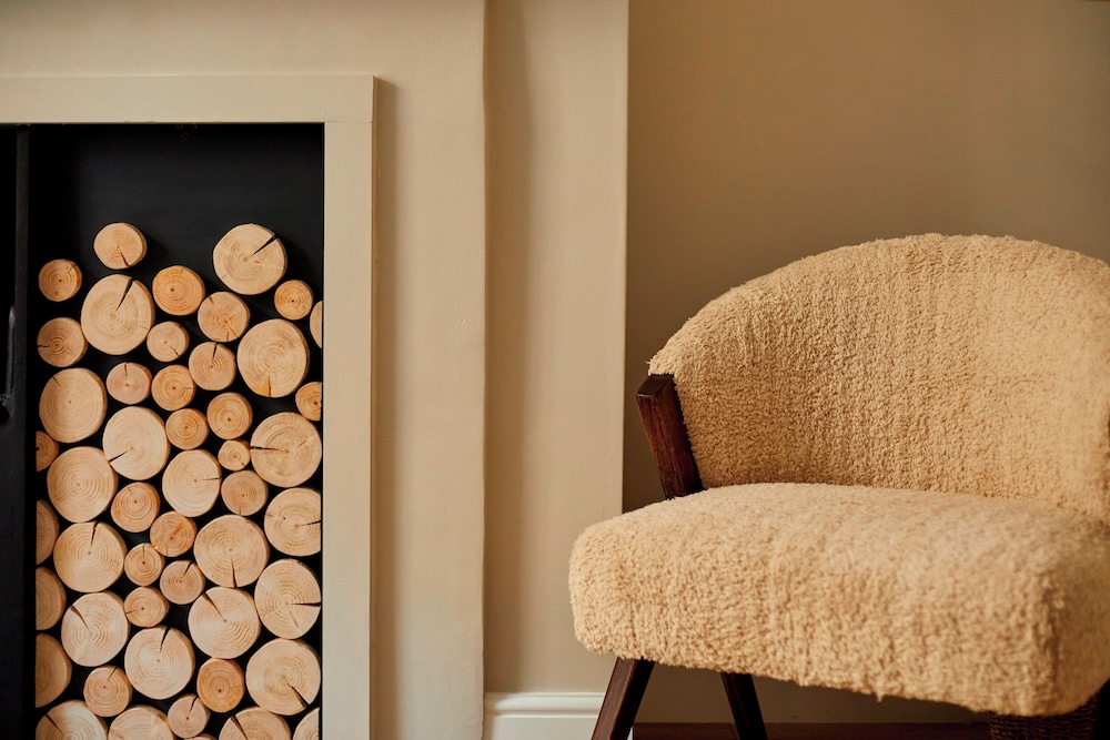 Georgian House Hotel