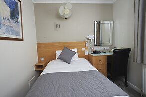 Luna Simone Hotel
