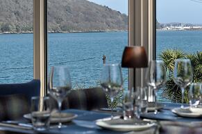 Nomi Rooms and Restaurant