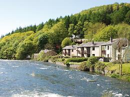 Whitewater Spa & Leisure Club