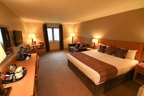 Belmore Court & Motel