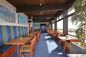 Heights Hotel