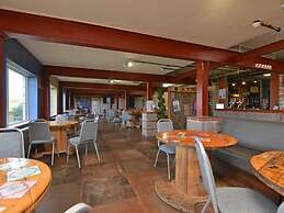 Heights Hotel