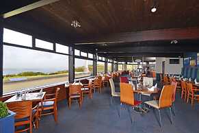 Heights Hotel