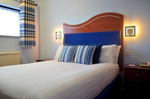 Heights Hotel