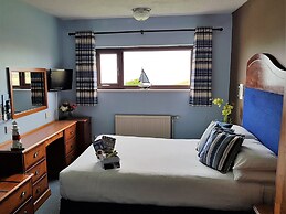Heights Hotel