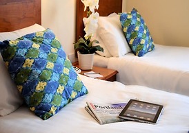 Heights Hotel