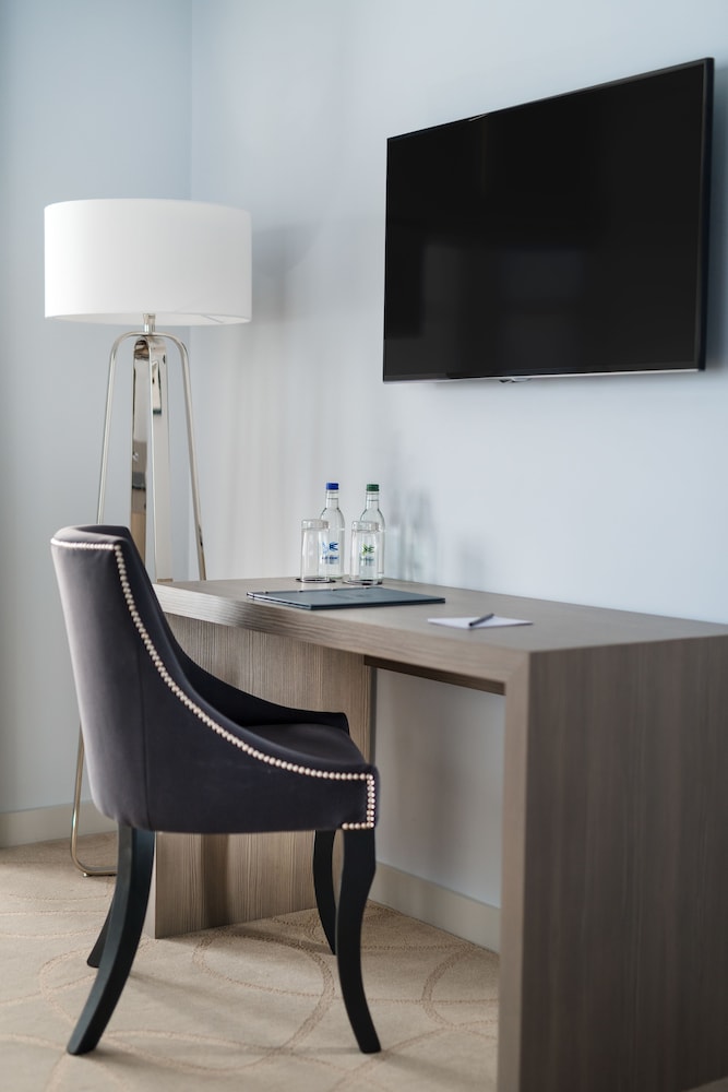 Dunalastair Hotel Suites