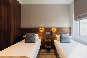 London House Hotel