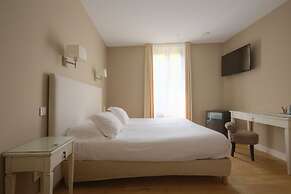Hotel Le Renoir