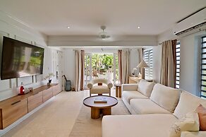 Calabash Hotel