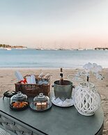 Calabash Hotel