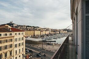 Escale Oceania Marseille Vieux Port