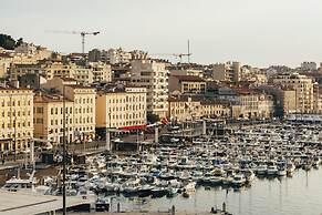 Escale Oceania Marseille Vieux Port