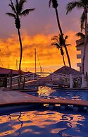 The Westmarine Waterfront Hotel