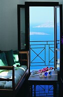 Theoxenia Caldera Hotel