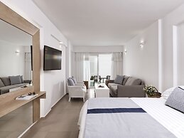 Aressana Spa Hotel and Suites