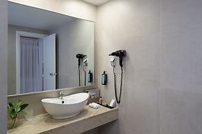 Aressana Spa Hotel and Suites