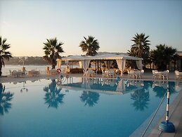 Dioscuri Bay Palace Hotel
