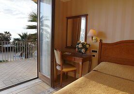 Dioscuri Bay Palace Hotel