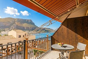Phi Hotel La Tonnara di Bonagia