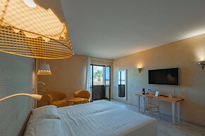 Phi Hotel La Tonnara di Bonagia