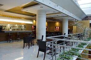 VIP Executive Entrecampos Hotel & Conference