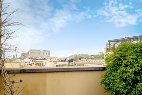 Room Mate Collection Mia, Rome Colosseum