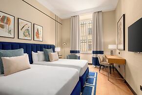 Room Mate Collection Mia, Rome Colosseum