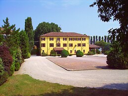 Hotel Antico Casale