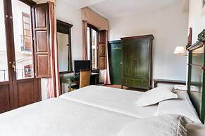 Hotel Plaza Nueva
