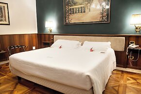 Santa Barbara Hotel