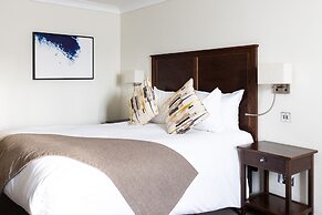 voco Oxford Thames by IHG