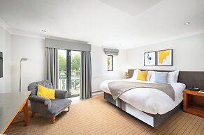 voco Oxford Thames by IHG