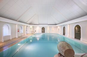 voco Oxford Thames by IHG