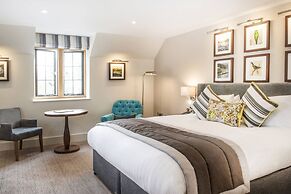 voco Oxford Thames by IHG