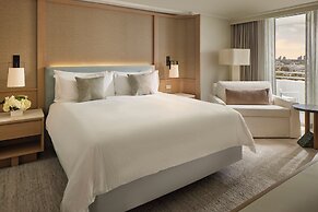 Loews Miami Beach Hotel – South Beach
