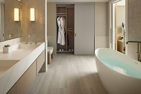 Loews Miami Beach Hotel – South Beach