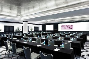 Loews Miami Beach Hotel – South Beach
