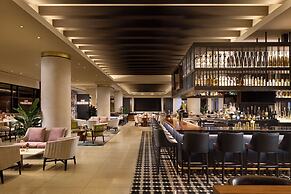 Loews Miami Beach Hotel – South Beach