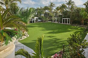 Loews Miami Beach Hotel – South Beach