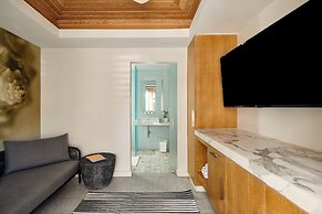 Loews Miami Beach Hotel – South Beach