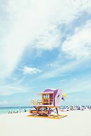 Loews Miami Beach Hotel – South Beach